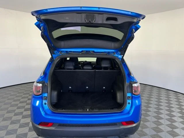 Used 2025 Blue Jeep Limited image 29