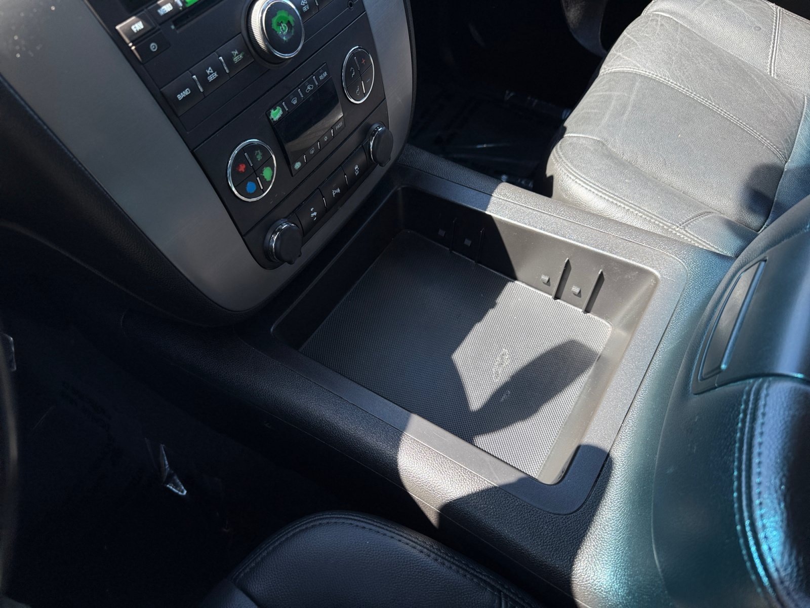 Used 2014 QUICKSILVER METALLIC GMC SLT image 13