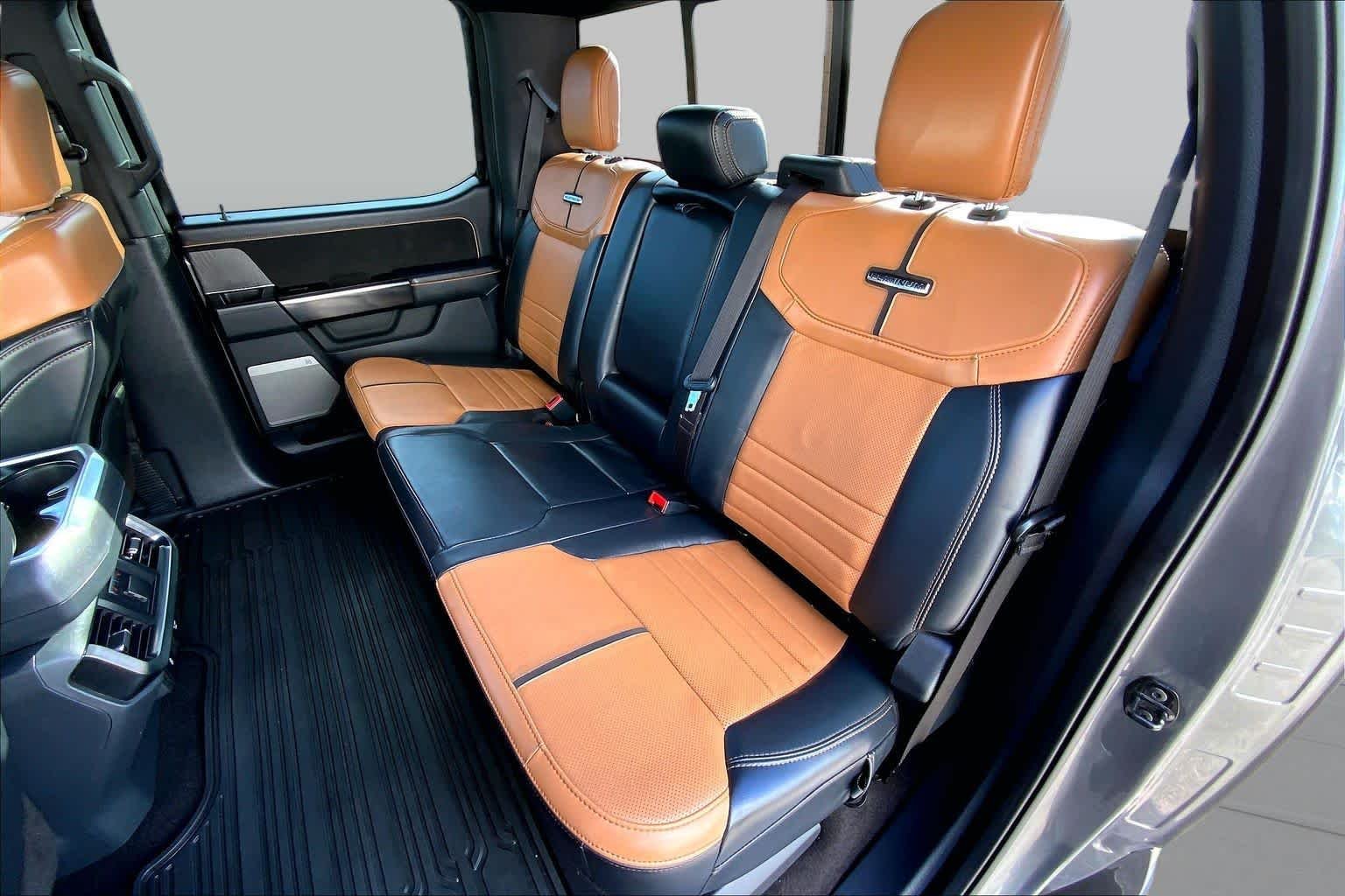 Used 2022 Carbonized Gray Metallic Ford Platinum image 20