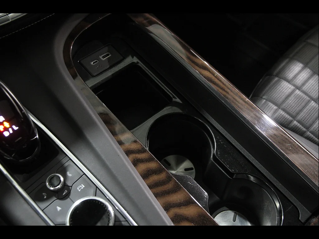 Used 2022 Dark Moon Blue Metallic Cadillac Sport Platinum image 18