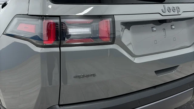 New 2026 Sting-Gray Clearcoat Jeep Limited image 39