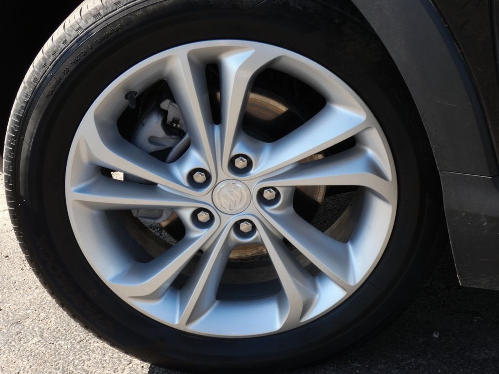 Used 2023 Black Buick Preferred image 31