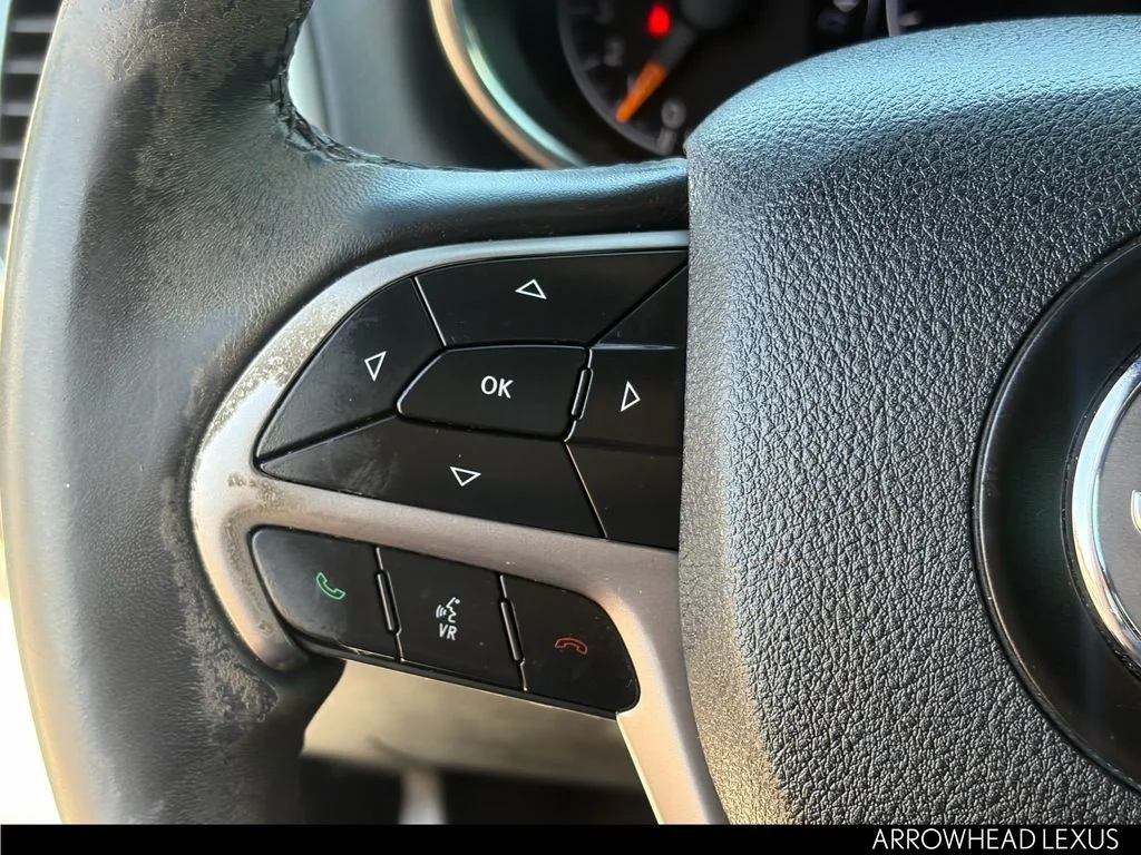 Used 2018 White Jeep Laredo E image 16