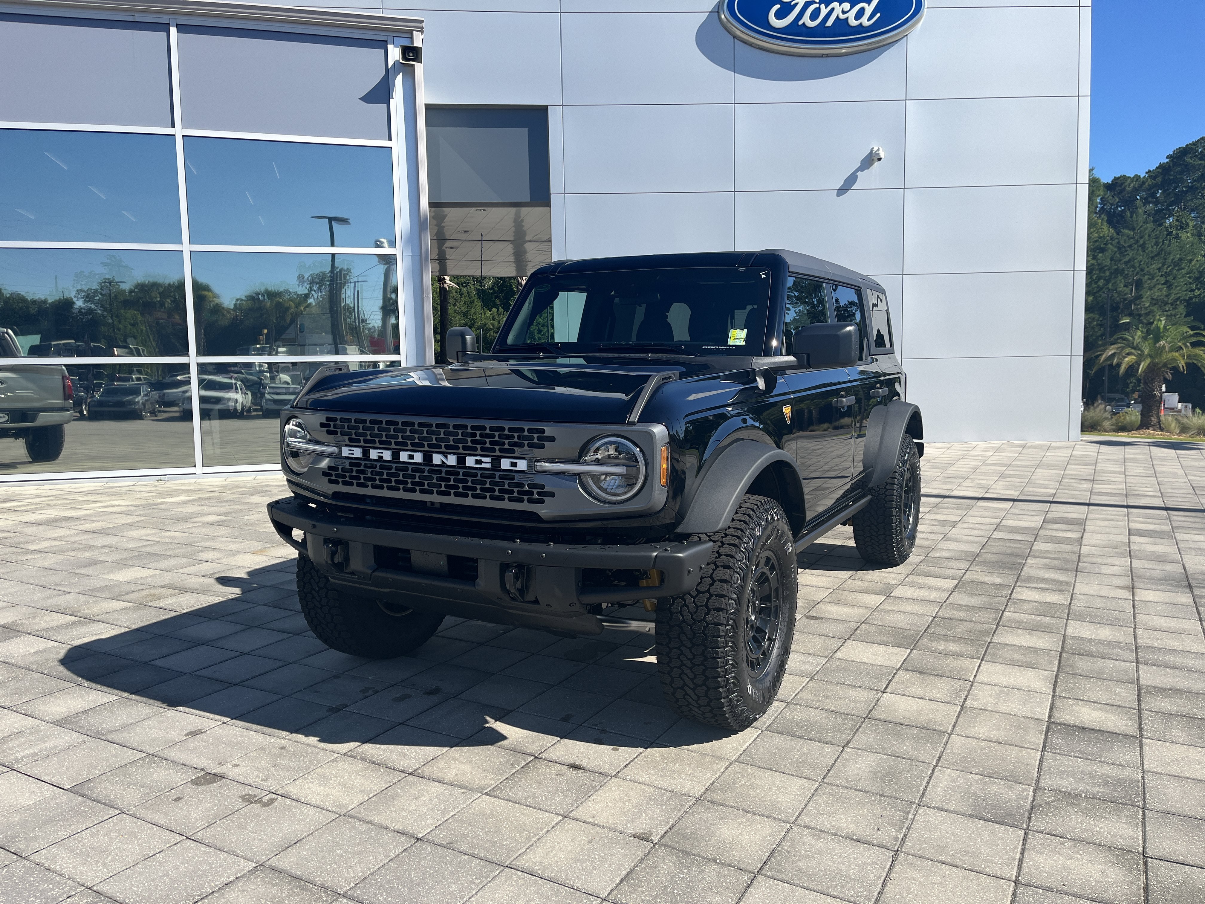 New 2026 Shadow Black Ford Badlands® image 2