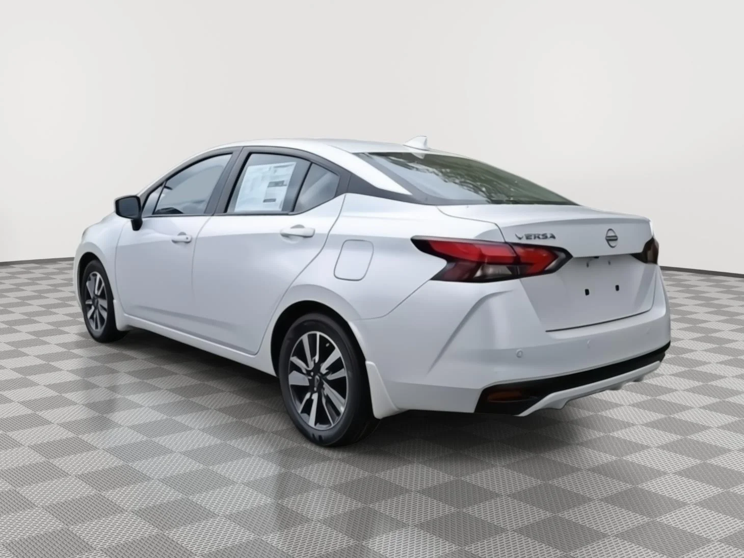 2025 Nissan Versa Sedan SV - Photo 4