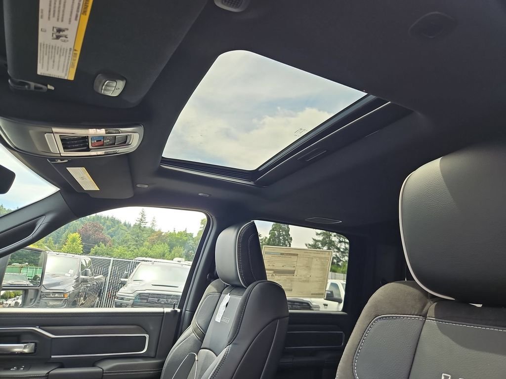 New 2026 Ceramic Gray Clear-Coat Exterior Paint RAM Laramie image 28