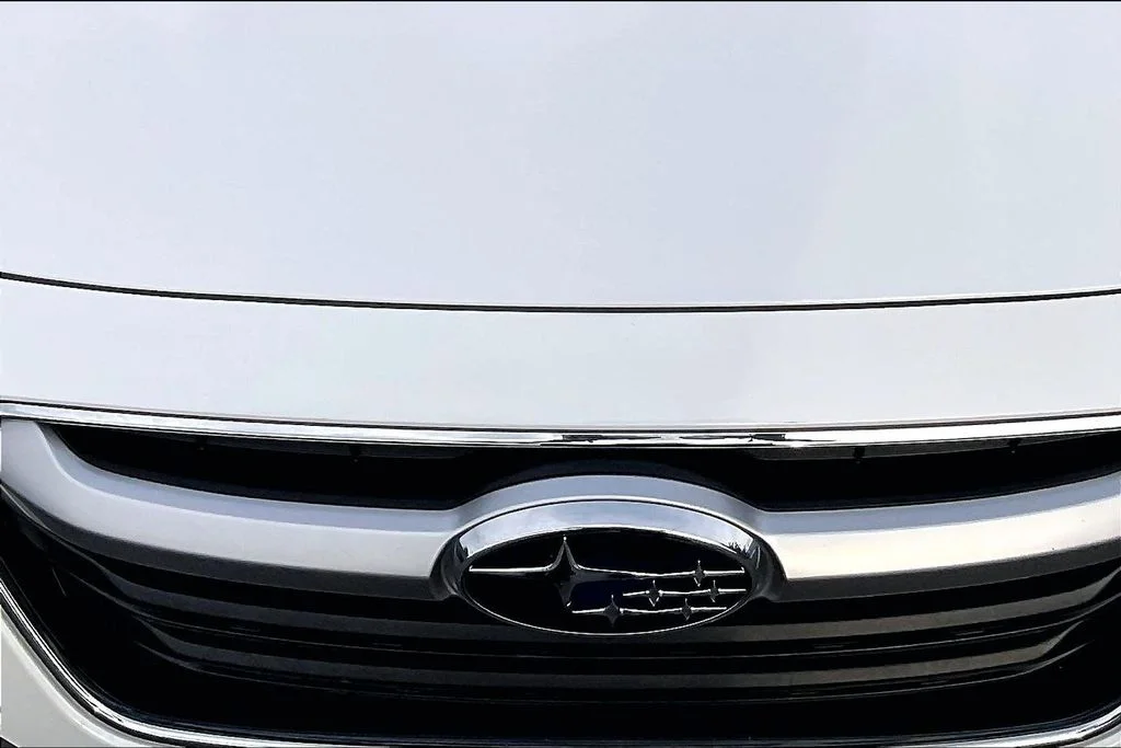 Used 2022 White Subaru Premium image 11