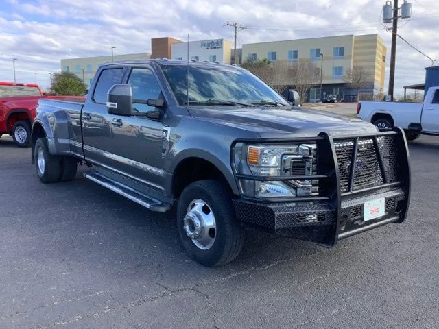 Pre-Owned 2022 Ford F-350SD Lariat