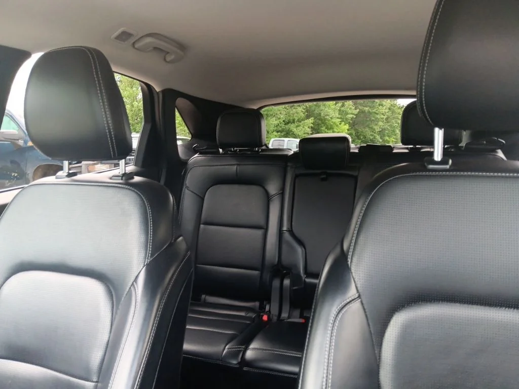 Used 2024 Carbonized Gray Metallic Ford Platinum image 30