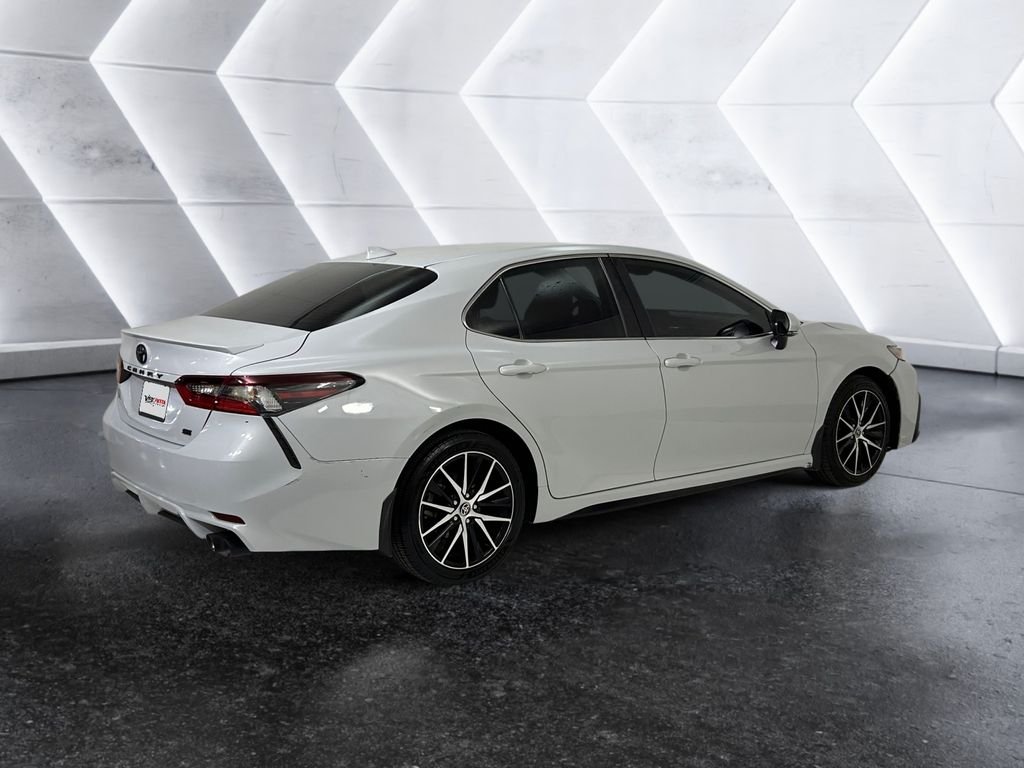 Used 2023 White Toyota SE image 4