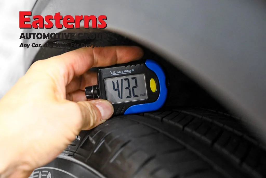 Used 2021 Black Ford SEL image 26