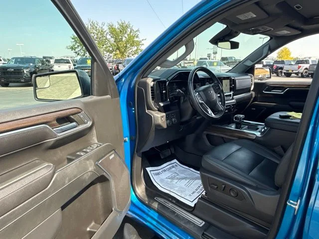 Used 2023 Blue Chevrolet RST image 8