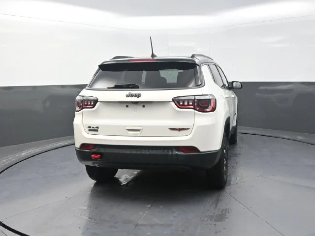 Used 2020 White Jeep Trailhawk image 7