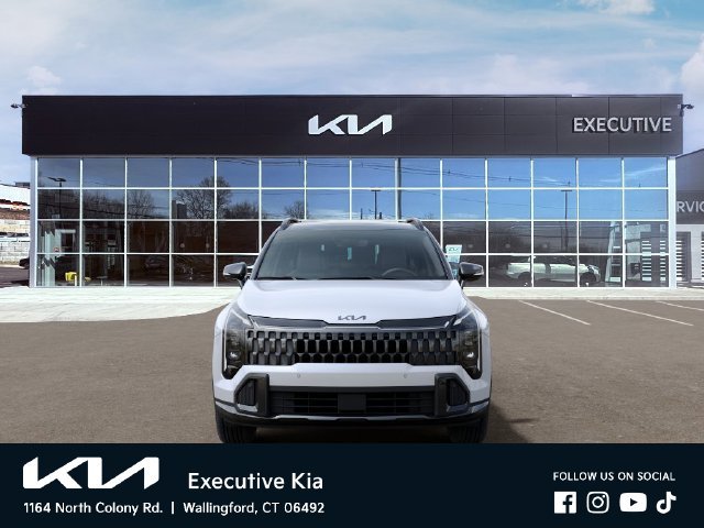 New 2027 Glacial White Pearl / Black Ro Kia X-Line image 2