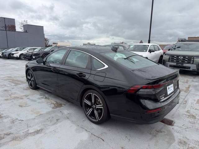 Used 2025 Black Honda Sport image 5