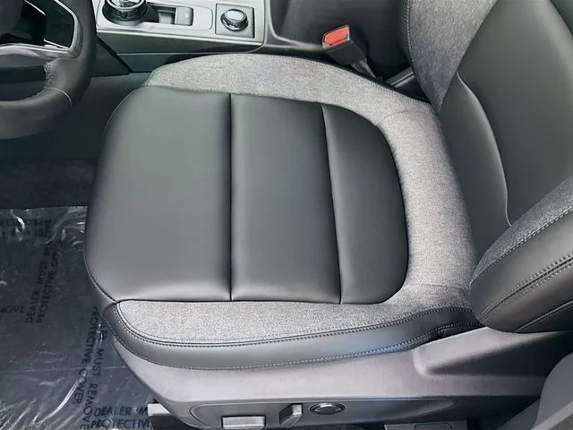 New 2026 Oxford White Ford Big Bend® image 18
