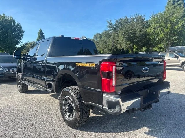 Used 2024 Black Ford Lariat image 7