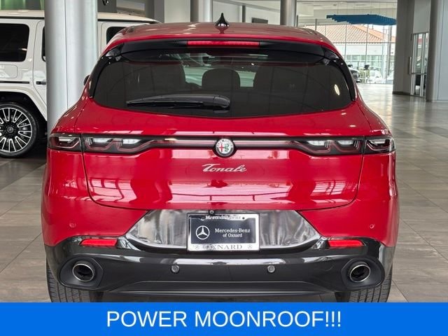 Used 2024 Red Alfa Romeo Veloce image 5