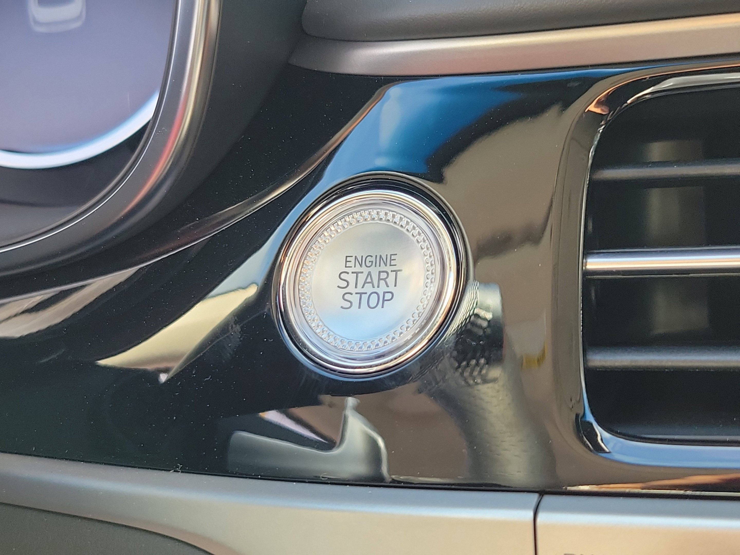 New 2026 Savile Silver Genesis 2.5T image 28
