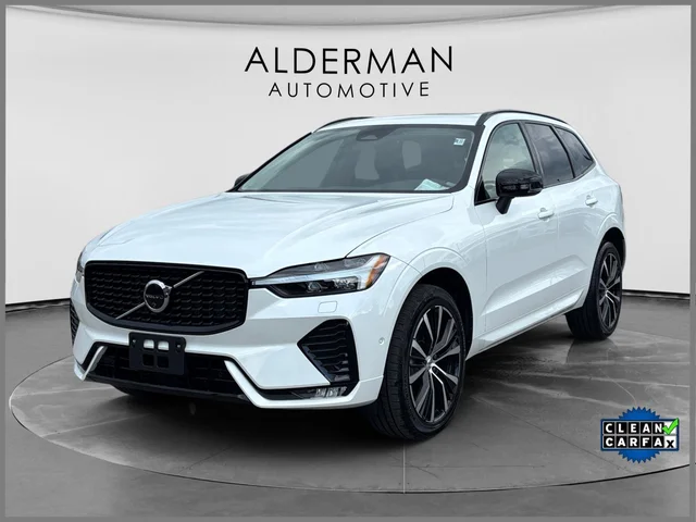 2024 Volvo XC60 Plus Dark Theme