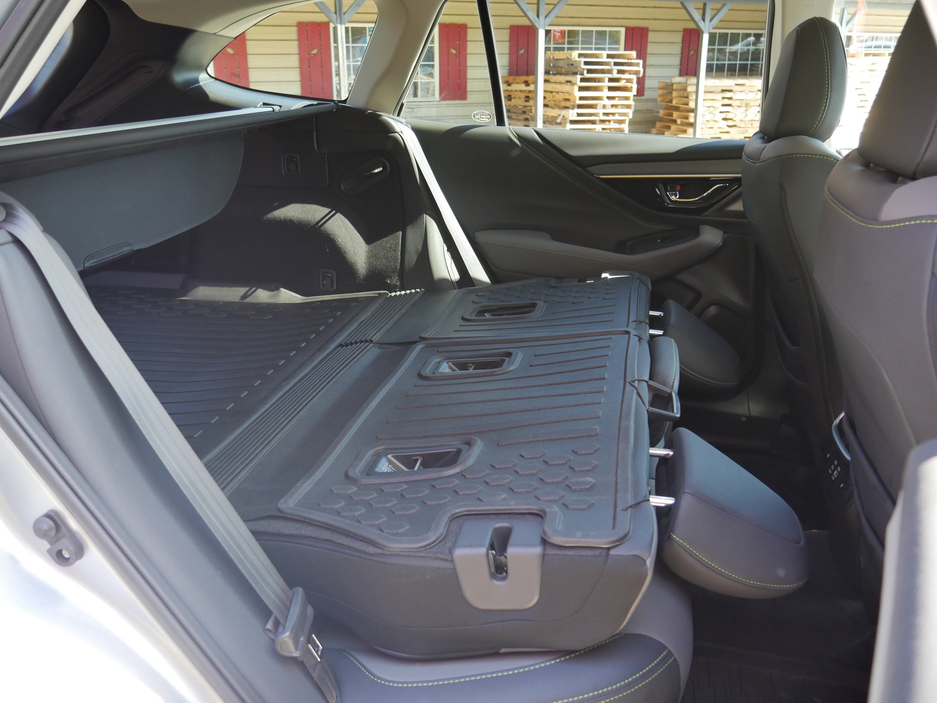 Used 2023 Ice Silver Metallic Subaru Onyx Edition XT image 28