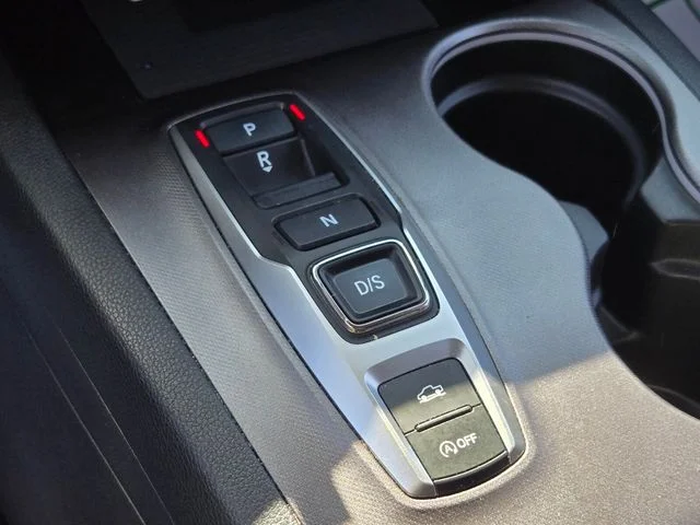 Used 2023 White Honda RTL-E image 30