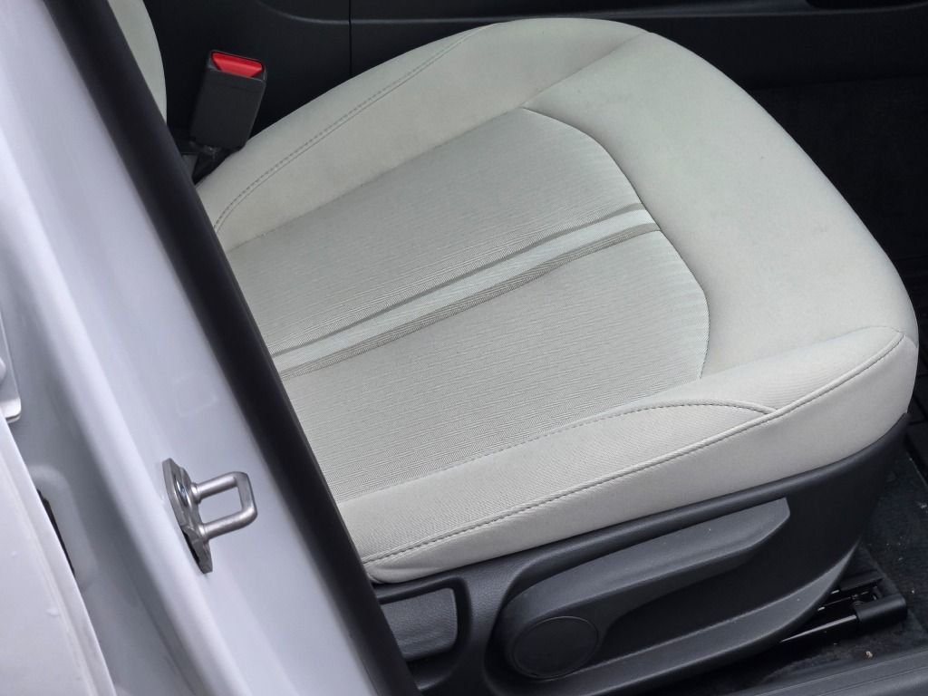 Certified Used 2026 White Hyundai SEL Sport image 6