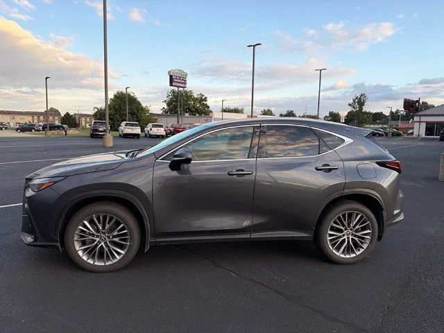 Certified Used 2024 Gray Lexus 350h Luxury image 3