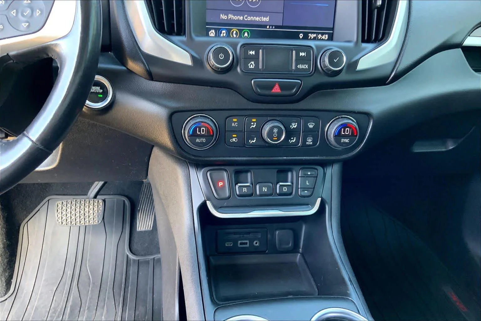 Used 2019 BLUE STEEL METALLIC GMC SLE image 32