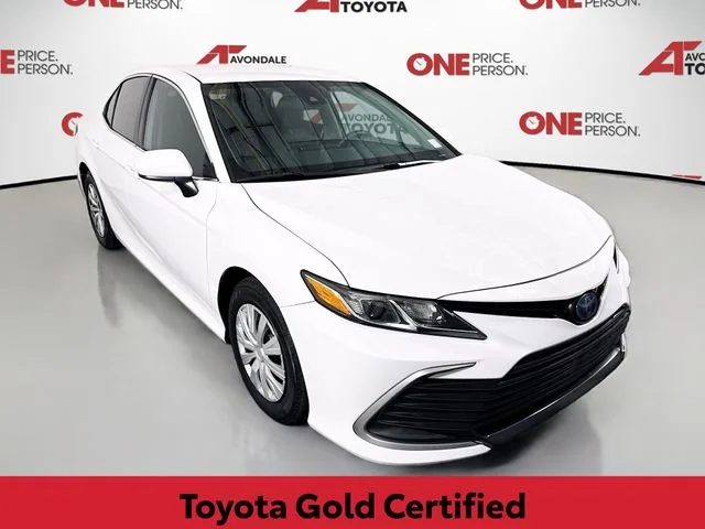 2022 Toyota Camry Hybrid LE