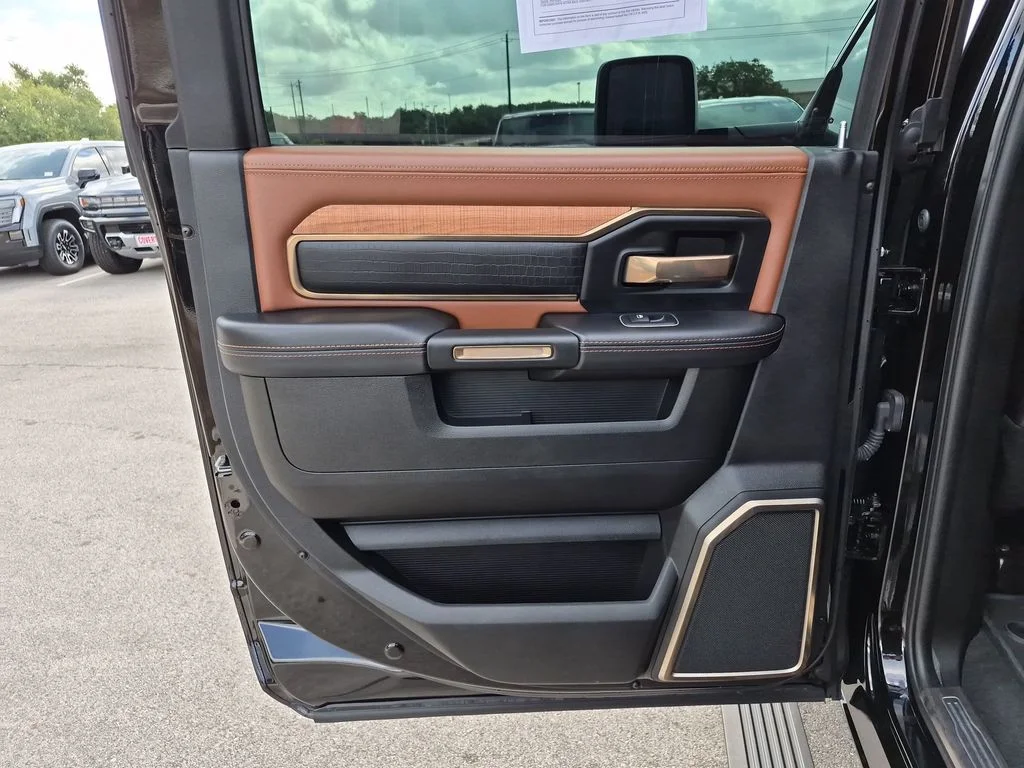 Used 2023 Black Ram Limited Longhorn image 37