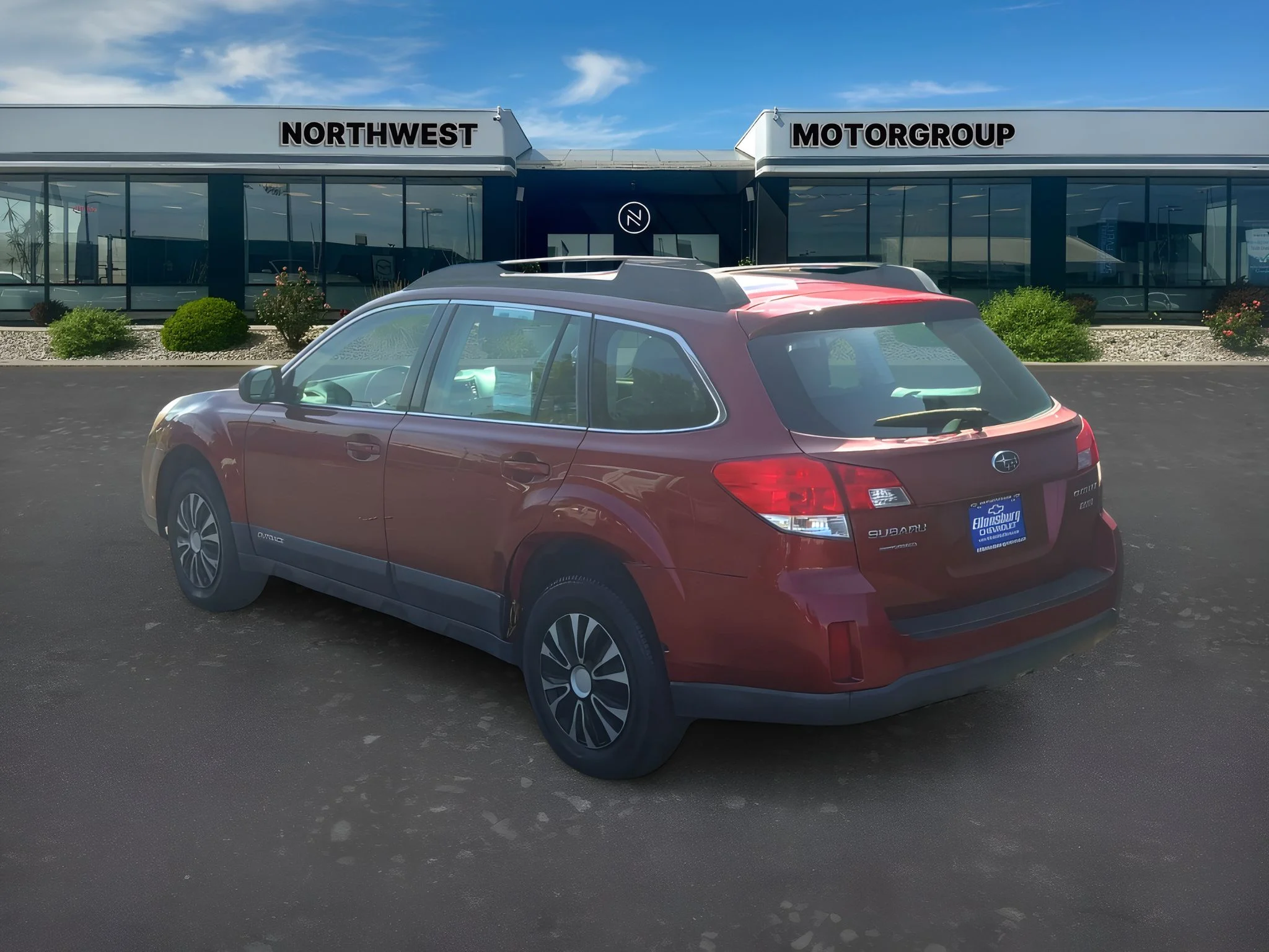 Used 2013 Venetian Red Pearl Subaru 2.5i image 5