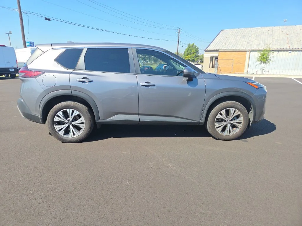 Used 2023 Gray Nissan SV image 17