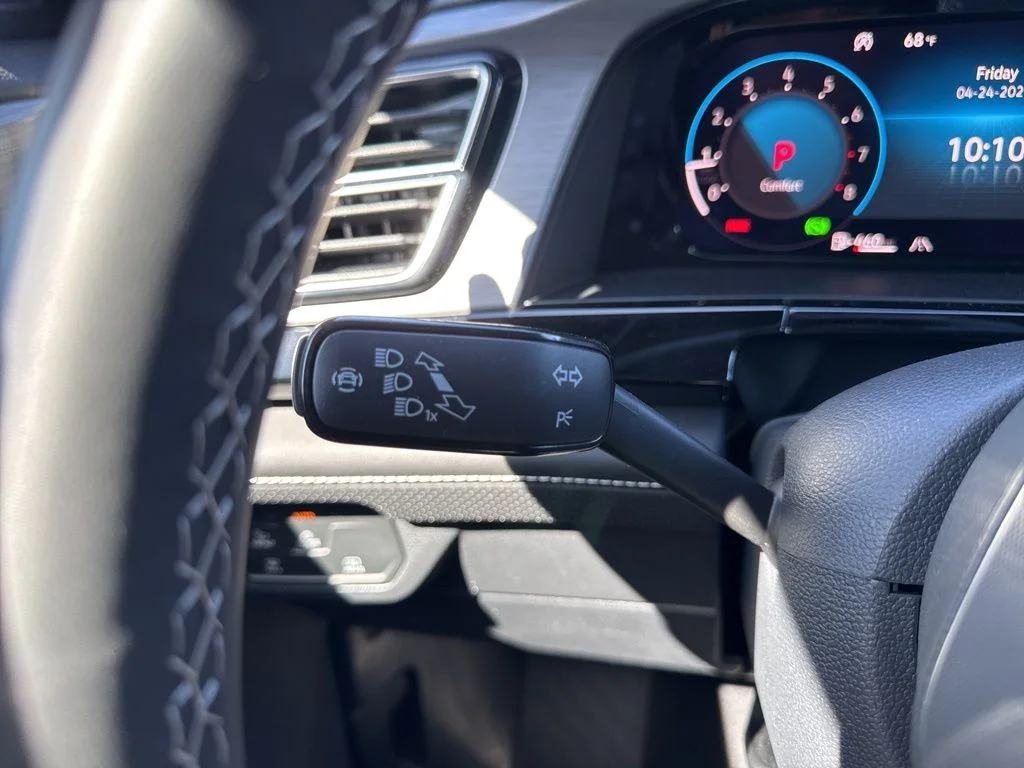 New 2026 Black Volkswagen 2.0T SE image 35