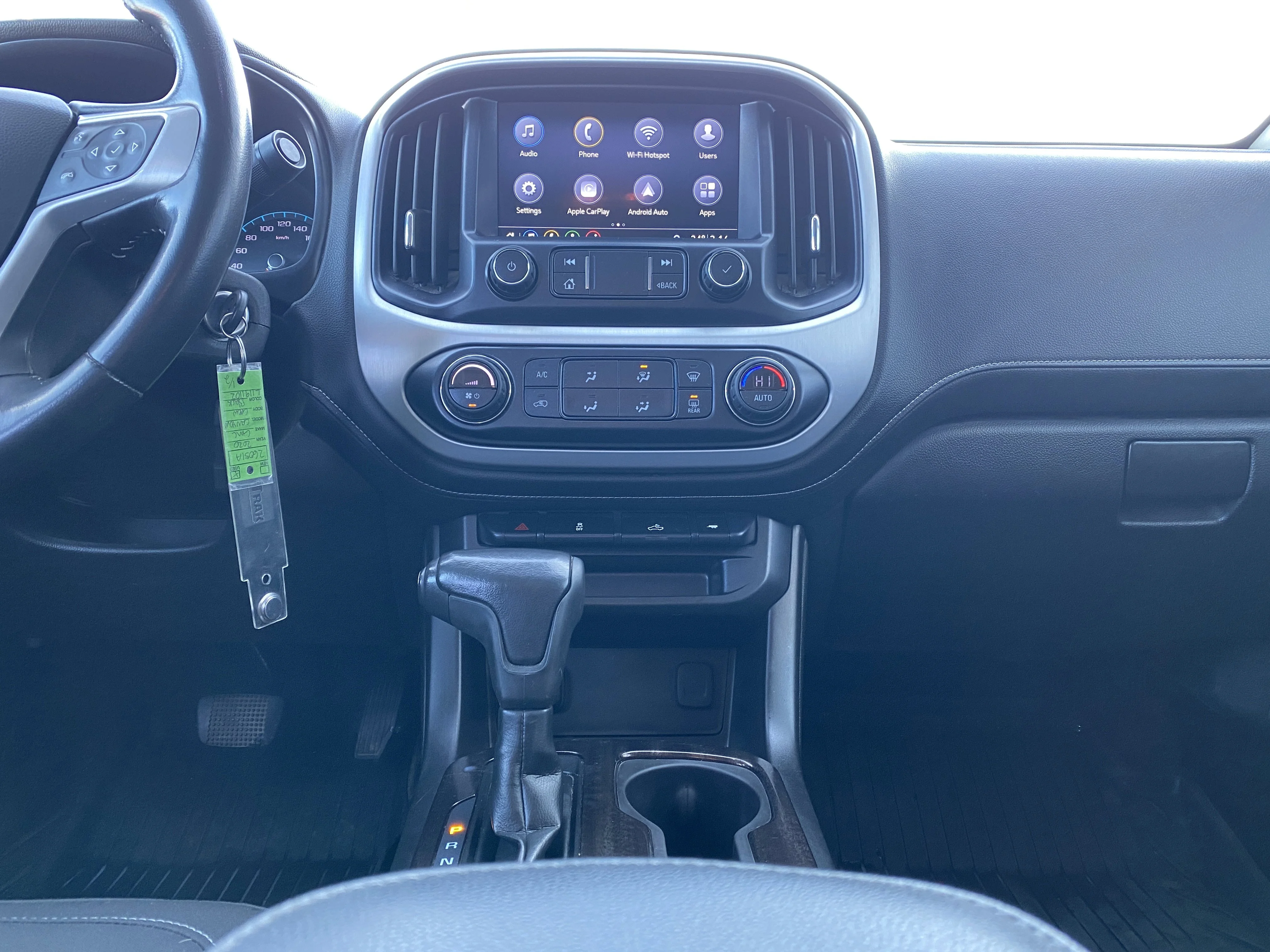 Certified Used 2020 Black GMC Crew Cab 4WD SLE image 14