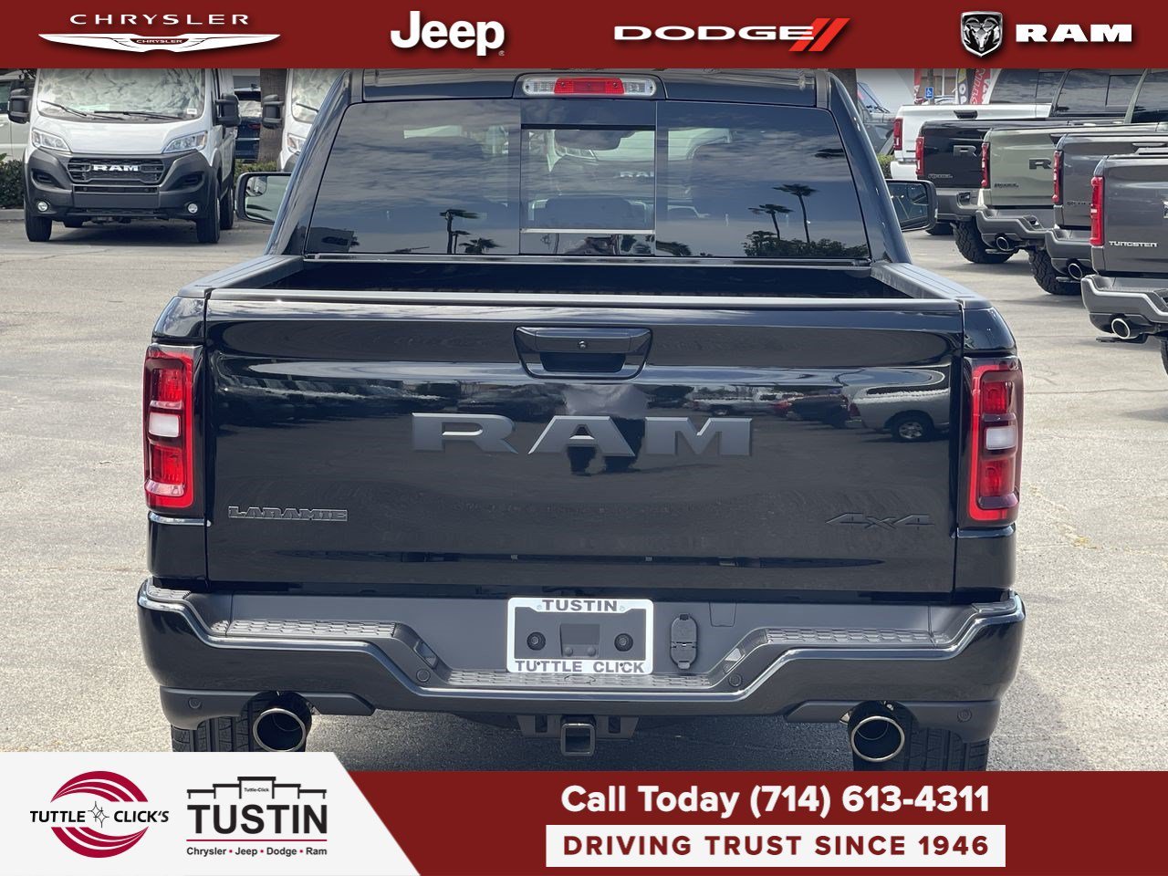 New 2026 Diamond Black Crystal Pearl-Coat Exterior Paint RAM Laramie image 5