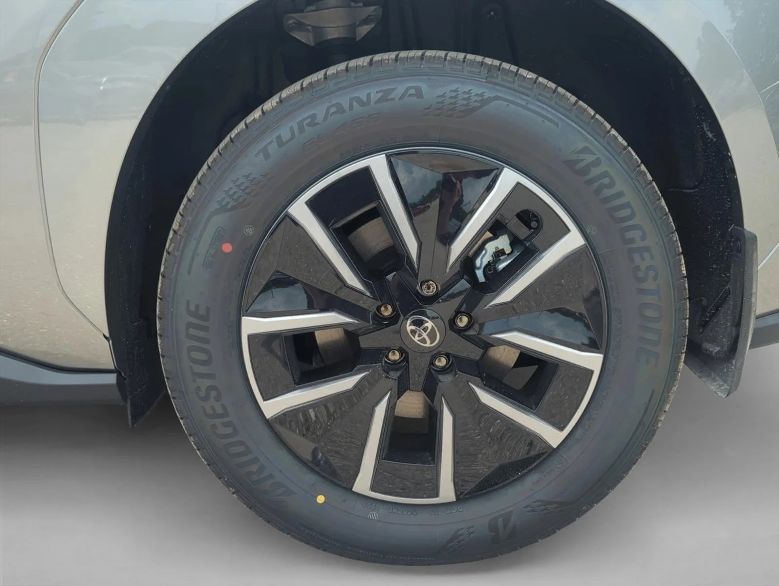 Used 2026 Heavy Metal [Gray] Toyota XLE Plus image 9