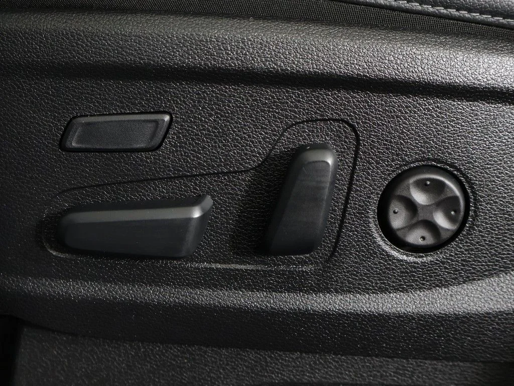 Used 2024 Gray Kia SX X-Line image 39