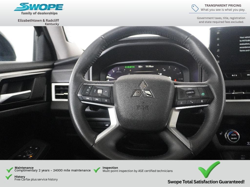 Certified Used 2025 BLACK Mitsubishi SE image 17
