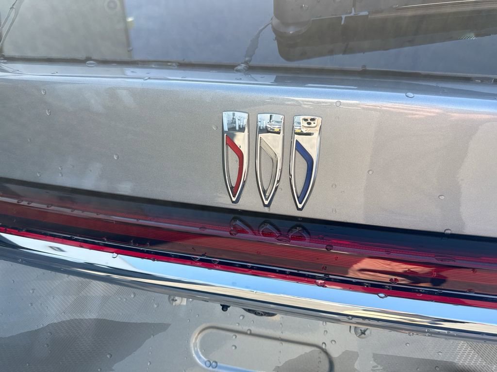 2026 Buick Enclave Preferred - Photo 27
