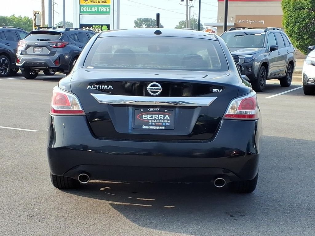 Used 2015 Super Black Clearcoat Nissan 2.5 SV image 12