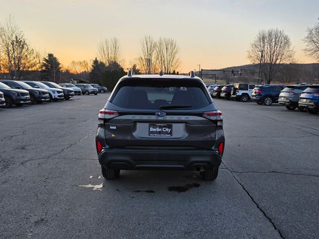 Used 2025 Gray Metallic Subaru Premium image 7
