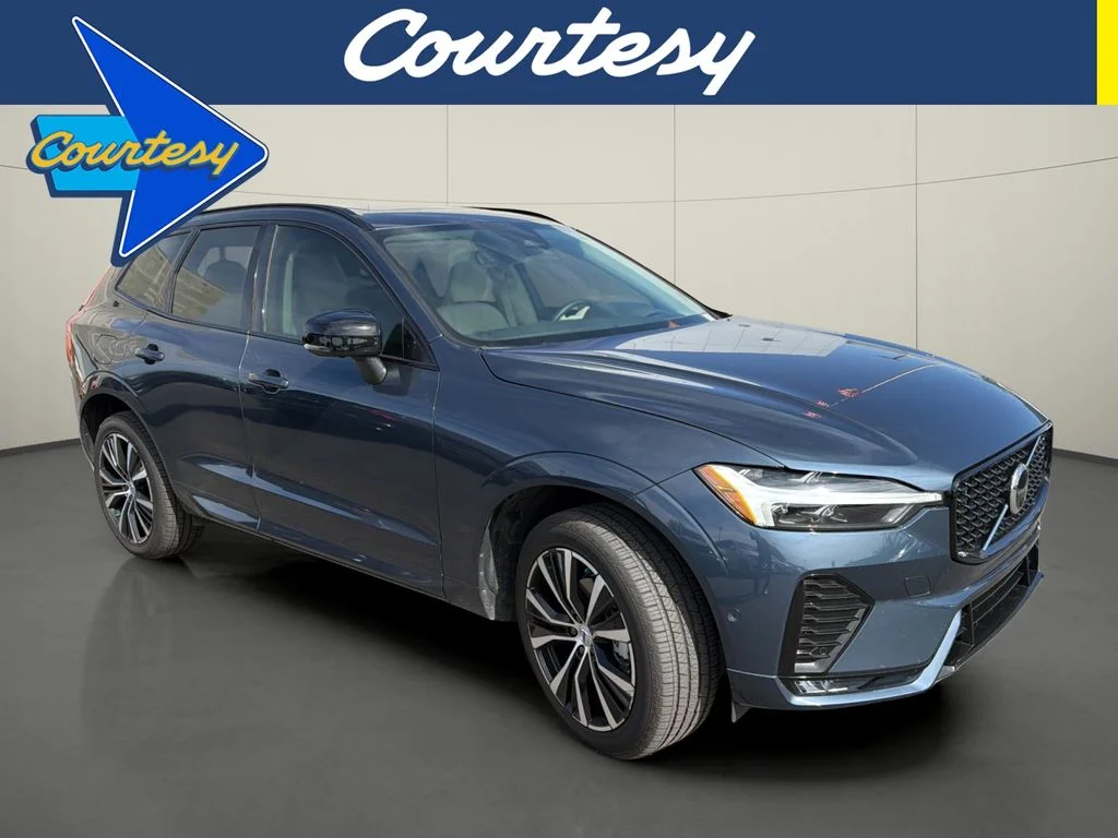 2018 Volvo XC60 T5 Momentum AWD's photo