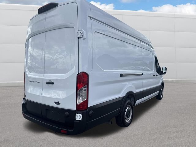 Used 2025 Oxford White Ford Base image 8
