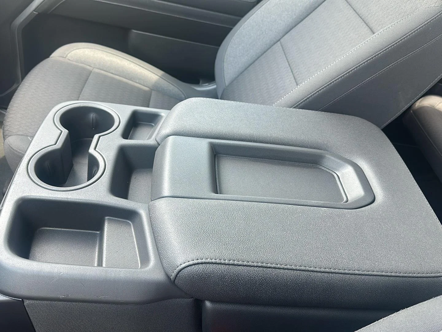 Used 2025 Summit White Chevrolet LT image 19
