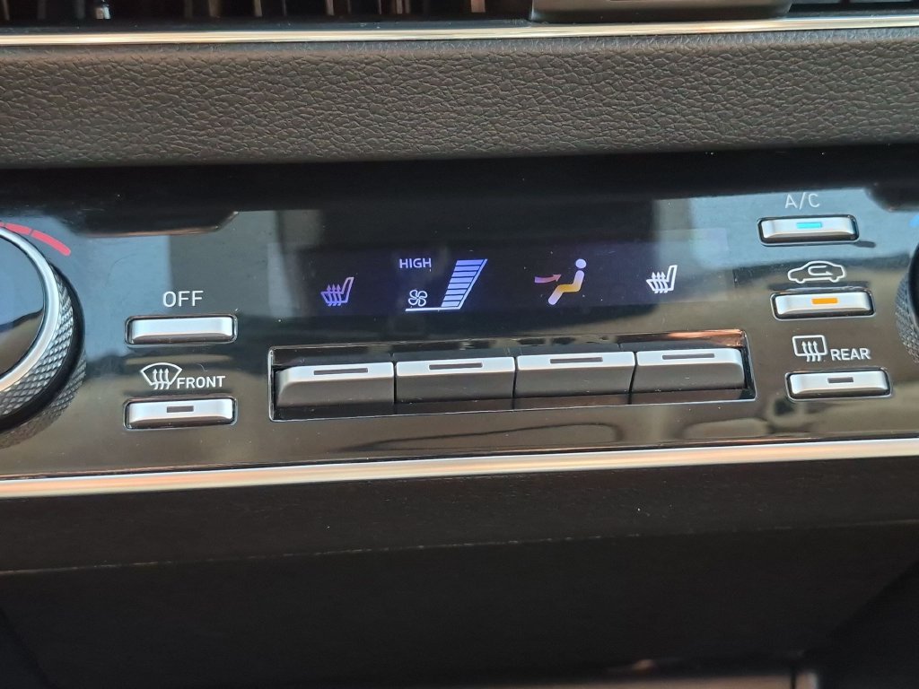 Certified Used 2023 Silver Hyundai SEL image 21