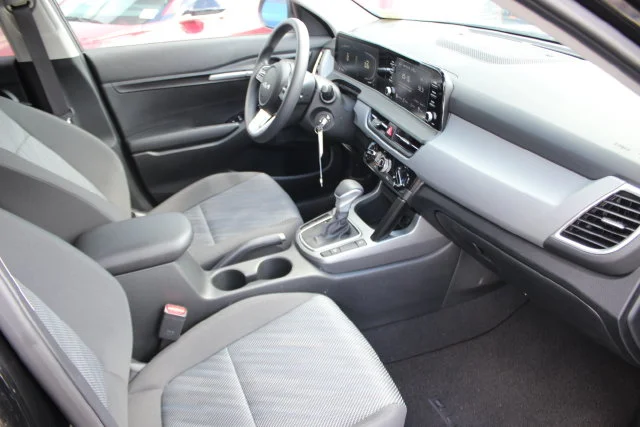 Used 2025 Black Kia LX image 33