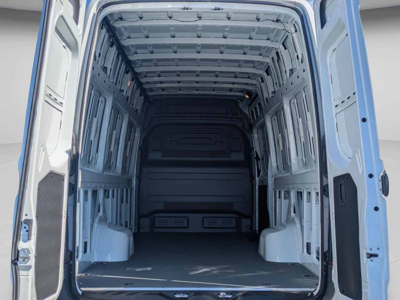 New 2024 Arctic White Mercedes-Benz Cargo 170 WB Extended image 8