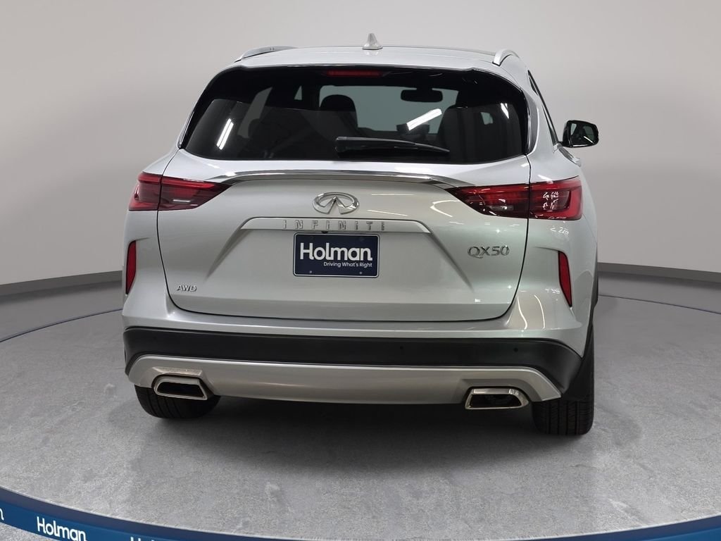 Certified Used 2020 Liquid Platinum INFINITI Sensory image 6