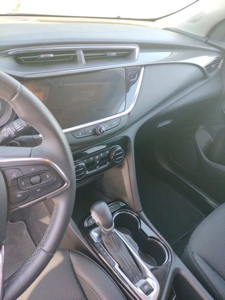 Used 2023 Ebony Twilight Metallic Buick Select image 5